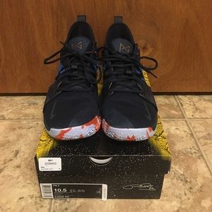 Nike Men’s PG 2 Basketball Shoes